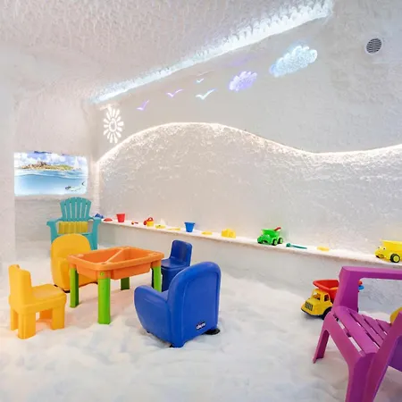 Sol Mare Resort 4*